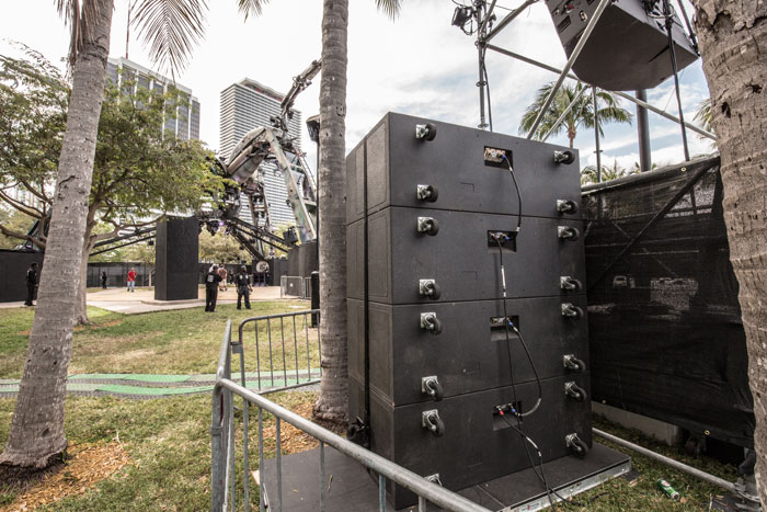 V221_stack_back-_miami2